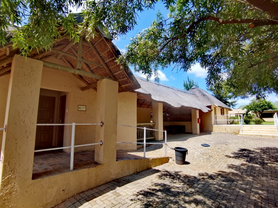 Commercial Property for Sale in Kraalhoek A H North West